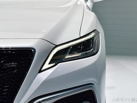 全新皇冠来袭，颜值碾压迈腾，性能紧逼奥迪A6L，仅23万起售