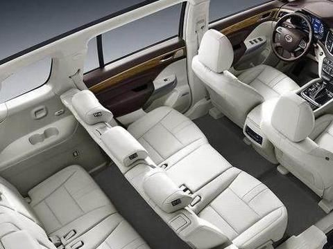 外观霸气大尺寸车身奢华典范，广汽传祺GS8，家庭版SUV首选车型