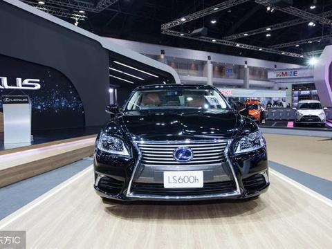 把宝马气哭了，猛降60万，档次超S级，3.9秒破百，今却面临停产