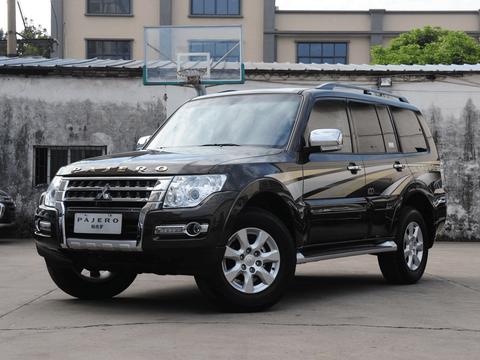 29万拿下纯进口SUV，直降6万根本“拉不住”，普拉多都服了