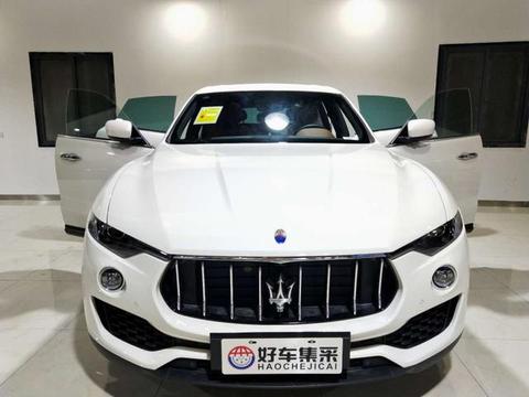 玛莎拉蒂Levante到店，350马力+500N.m，新款一来就狂降15万