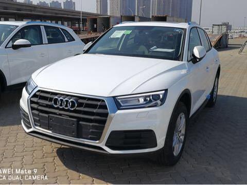 18款奥迪Q5港口现在充足  特价处理