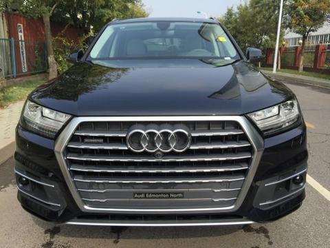 18 款奥迪Q7它精准地诠释了奥迪“突破科技启迪未来”的品牌理念