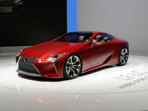 一辆必须用优美来形容的跑车，雷克萨斯LC全新亮相深港澳车展