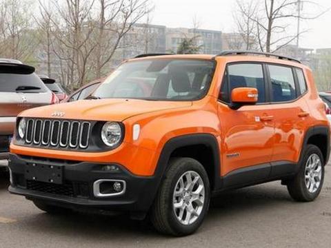 百公里油耗6.9L！新款Jeep自由侠上市了，指导价13.48-19.08万