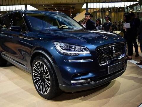 这才像老板们的座驾，比揽胜更霸气，上市后，真为宝马奥迪捏把汗