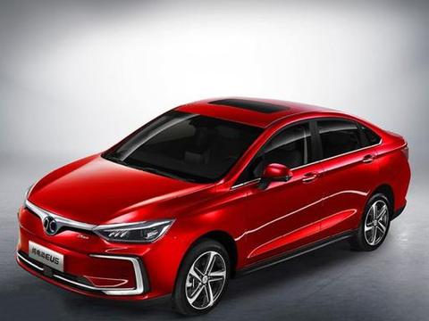 北汽新能源EU5官图发布 北京车展上市