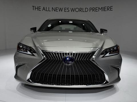 一神车整容归来！比宝马5系漂亮，比奥迪A6L豪华，28万起要卖疯