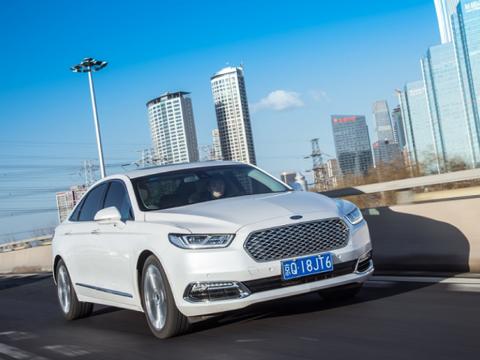 金牛座vs.迈腾vs.新皇冠，中大型轿车到底该选谁