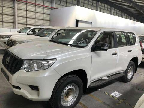 18款丰田霸道3000柴油中东版超凡的越野性能