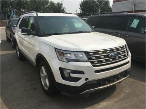 这车外形酷似路虎揽胜，比汉兰达都霸气，配四驱才33万