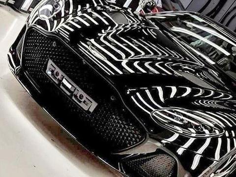 2019款阿斯顿马丁DBS Superleggera谍照