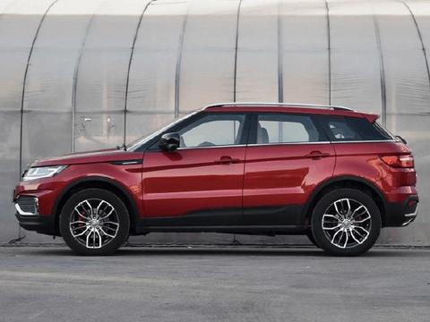 这款国产SUV, 颜值高、配置出众8AT, 12.98万起，年轻人都喜欢