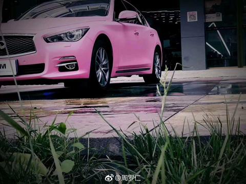英菲尼迪Q50L车身改色陶瓷粉完工