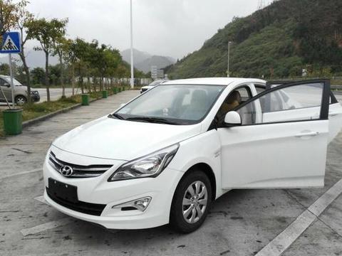 国产车混的风生水起，譬如帝豪的销量就一直非常的不错