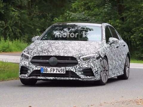 AMG A35L运动轿车谍照曝光，名爵X-motion量产版将于6月首发