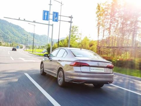 “驾驶者”大隐于市，新一代宝来如何捱过沧海桑田？