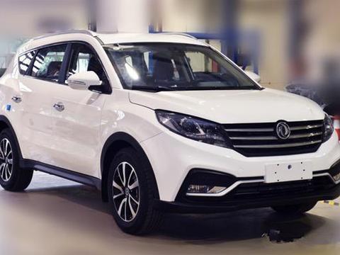 风光580改款曝光, 换宝马内饰, 第二排座椅前后可移