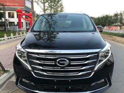 买不起“埃尔法”就买它！后排堪称飞机头等舱，