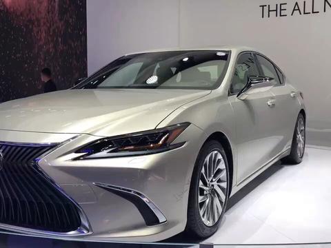 这款雷克萨斯轿车被称“史上最雷”，设计师被骂惨，BBA笑出声