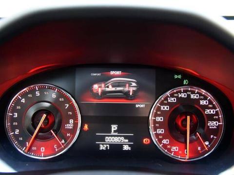 颜值强过雷克萨斯NX，综合油耗仅5L的日系高端SUV，仅22万