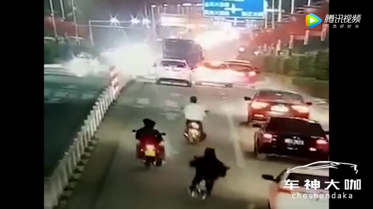 电动车浪起来后，结局果然不出我所料  ​