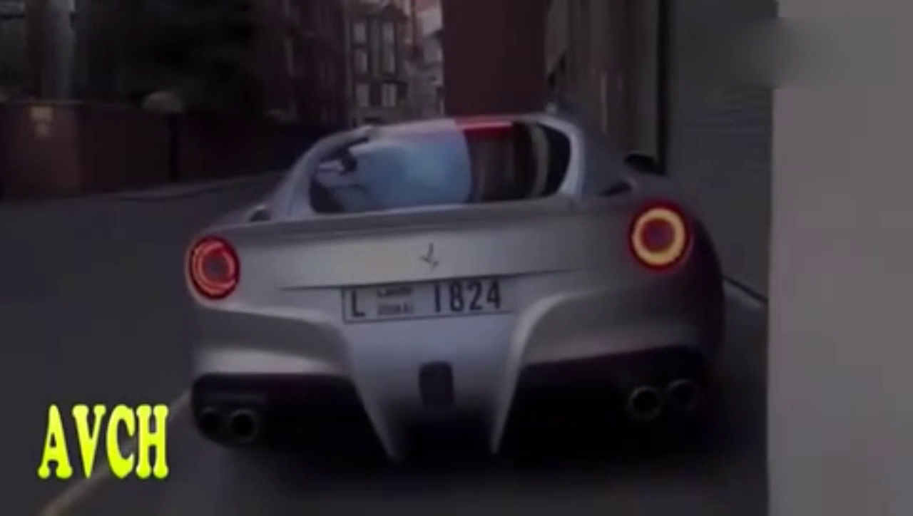 超级跑车车祸视频，我们平民真的很难想象