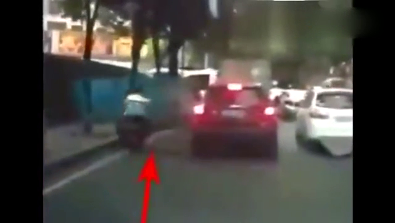 惨不忍睹！各种电动车事故车祸合集