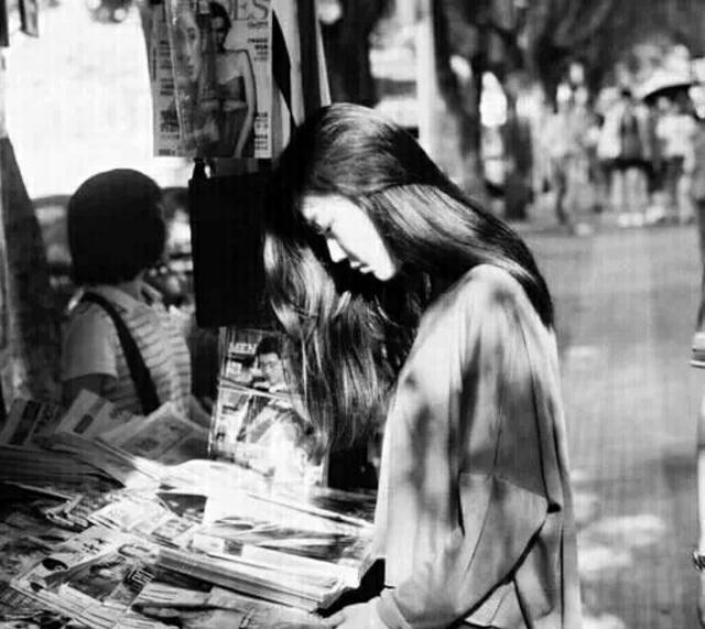 话题:怎样形容一个女生长得漂亮