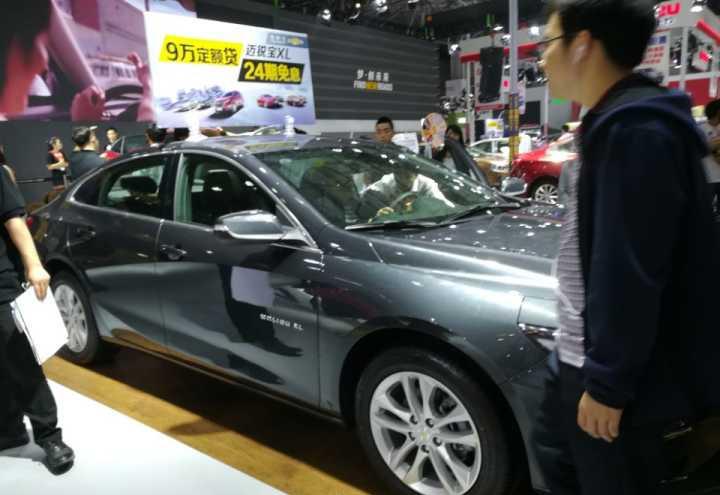 有关这车报道的所有评价, 千篇一律为何几乎是好评