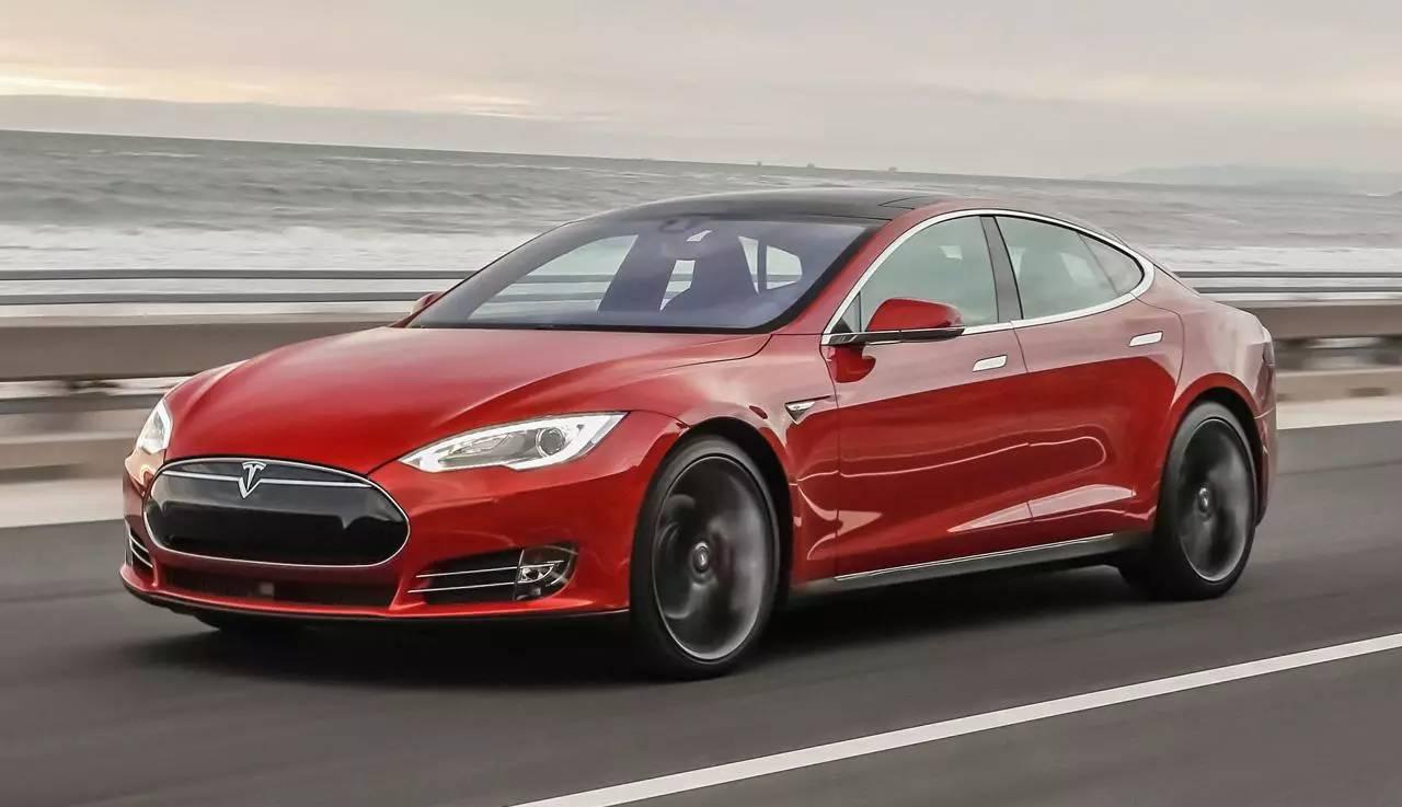 不到10万的比亚迪, 自带特斯拉的神秘功能, 宝马奔驰都看傻了