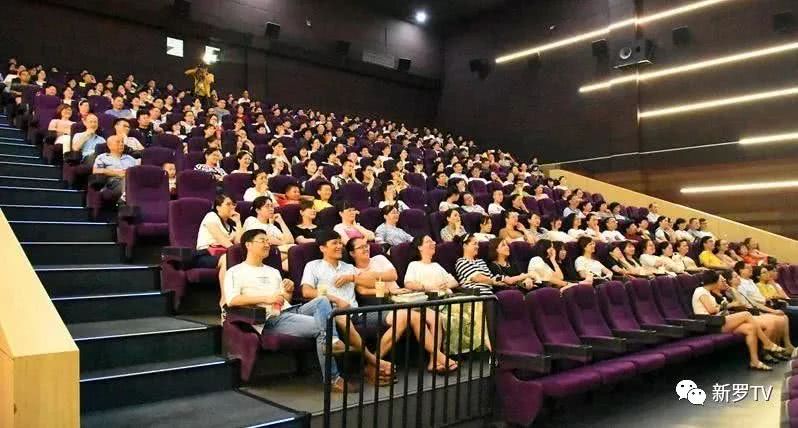 火爆上映的电影《我不是药神》出品方签约落户龙岩新罗区