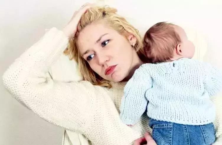 睡觉变碎觉,如何应对宝宝频繁夜醒?