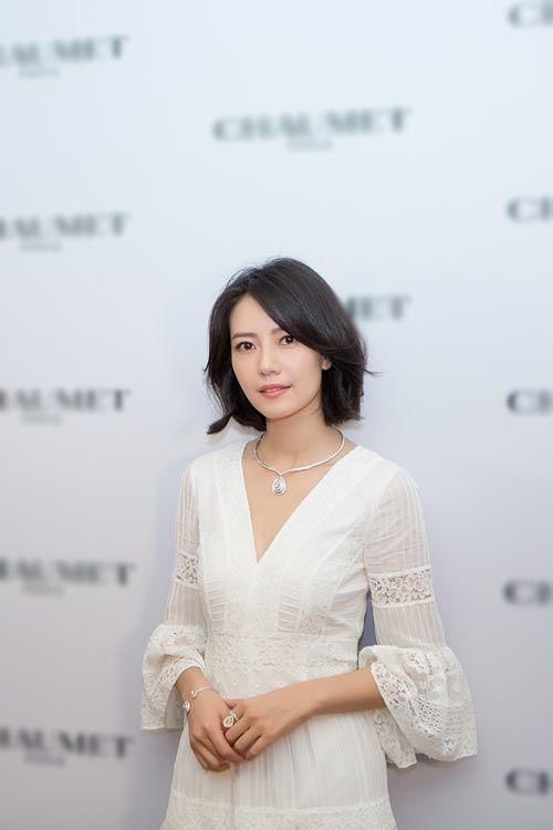 赵奕欢高圆圆同剪短发，一个清纯似少女，一个却显老像大妈!