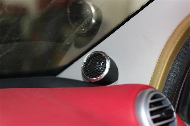 台州汽车音响之奔驰smart改装全车隔音，升级黄金声学音响案例