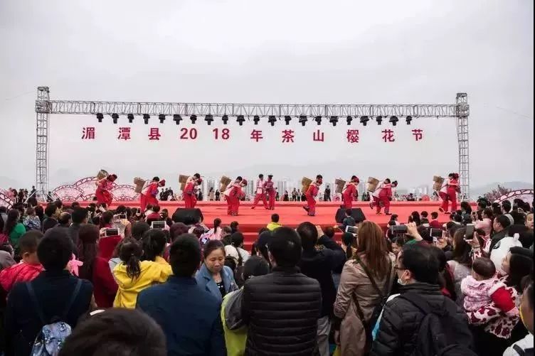 遵义旅游——大交通助推假日旅游效果明显230万余人清明游遵义 遵义旅游——大交通助推假日旅游效果明显230万余人清明游遵义