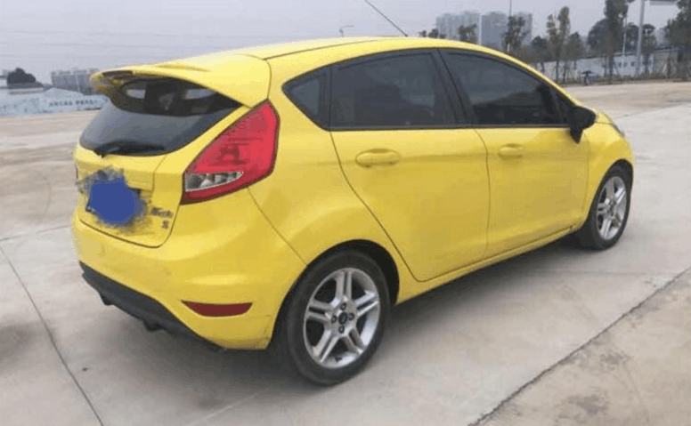 落地价11万, 现在只需4万, 外观时尚油耗低, 还看啥飞度