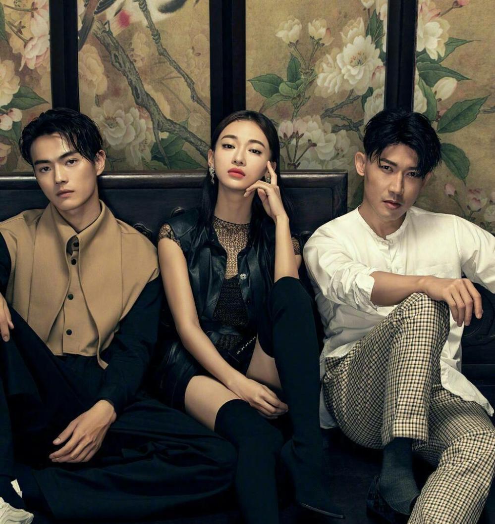 《延禧攻略》男人装新图,吴谨言粉色裙妩媚动