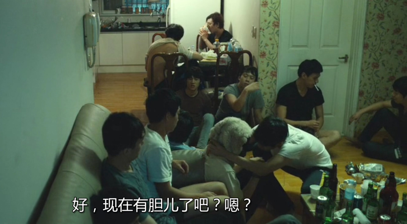 一部真实事件改编的虐心电影,女孩遭43人侵犯