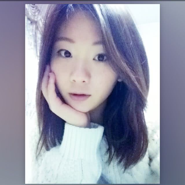 男友总是嫌弃我长的丑腿还粗,依然选择和我在