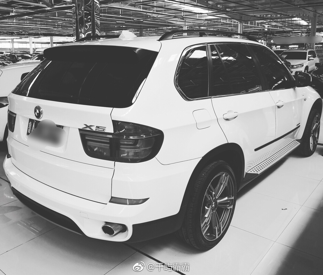 这几天帮一朋友淘了辆宝马X5