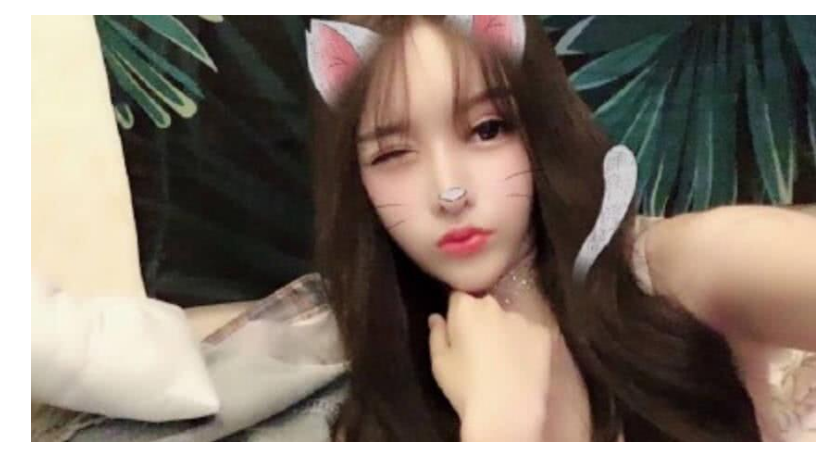 马化腾女儿近照曝光，居然长成这副模样，难怪一直都不愿公开!