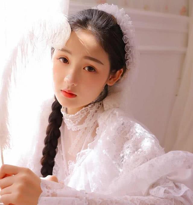 琴棋书画样样精通,古典美女三生肖,中年以后魅力四射