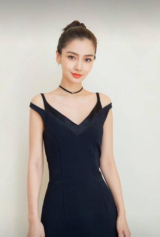 这些骨感美人 在以瘦为美的娱乐圈很是受宠