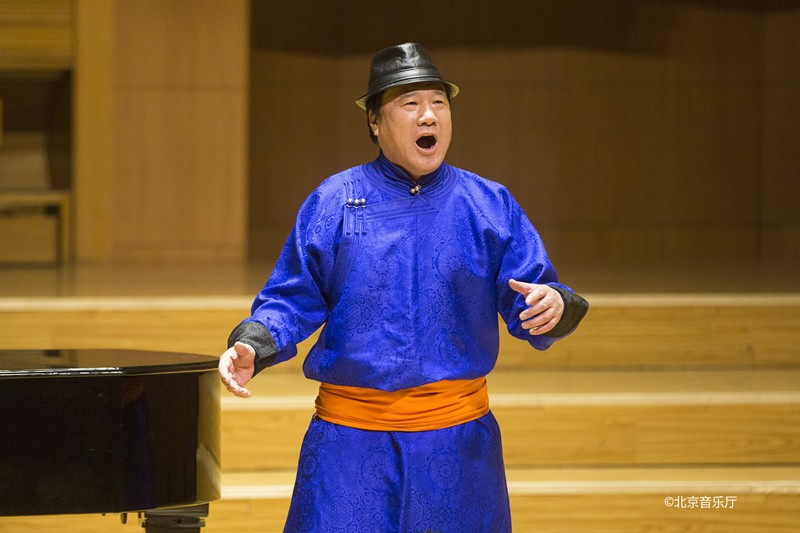 《歌从草原来》音乐会火爆上演 7月将加入“打开音乐之门”