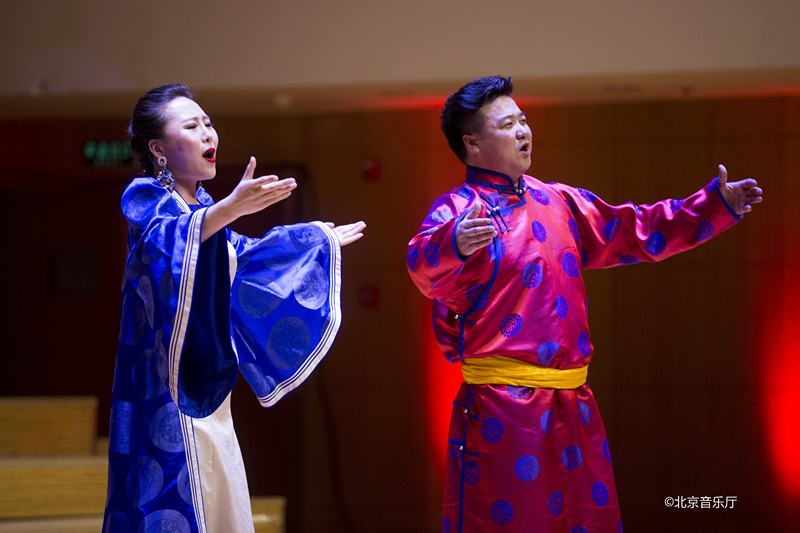 《歌从草原来》音乐会火爆上演 7月将加入“打开音乐之门”