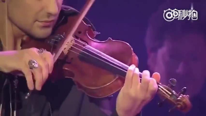 小提琴大师现场演奏《viva la vida》,永远的经典,太好听了!提.