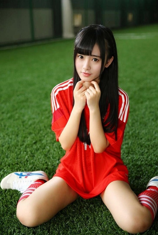 鞠婧祎身高图片