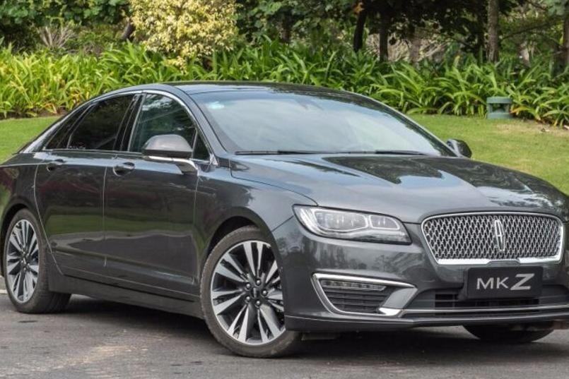 除BBA中型车，这些豪华品牌的中型车也一抓一大把