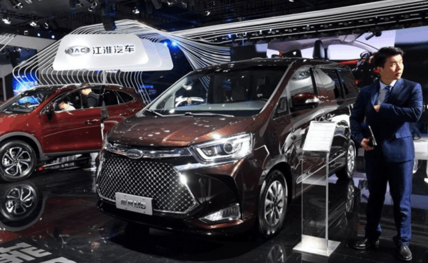 堪称国产“埃尔法”预计售价25万起